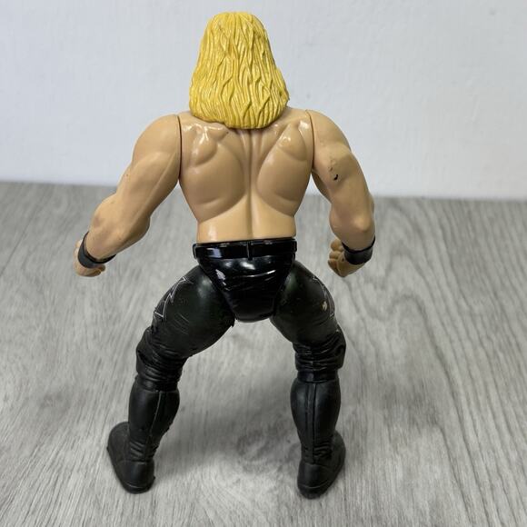 Vintage 1998 JAKKS Pacific EDGE WWF WWE Wrestling Action Figure 6" - Picture 5 of 6